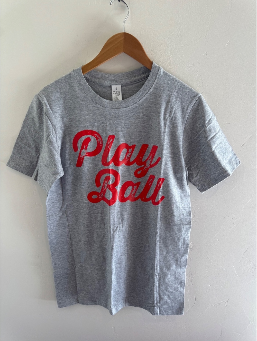 Play Ball Gray & Red Baseball Graphic T-Shirt Size Small NWOT